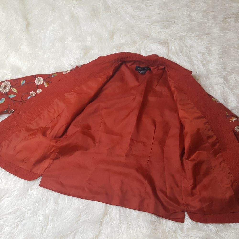 Silk Land floral blazer with embroidery small - Picture 6 of 6